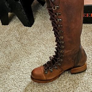 Nwt freebird womens 7 rapheal laceup knee boots!